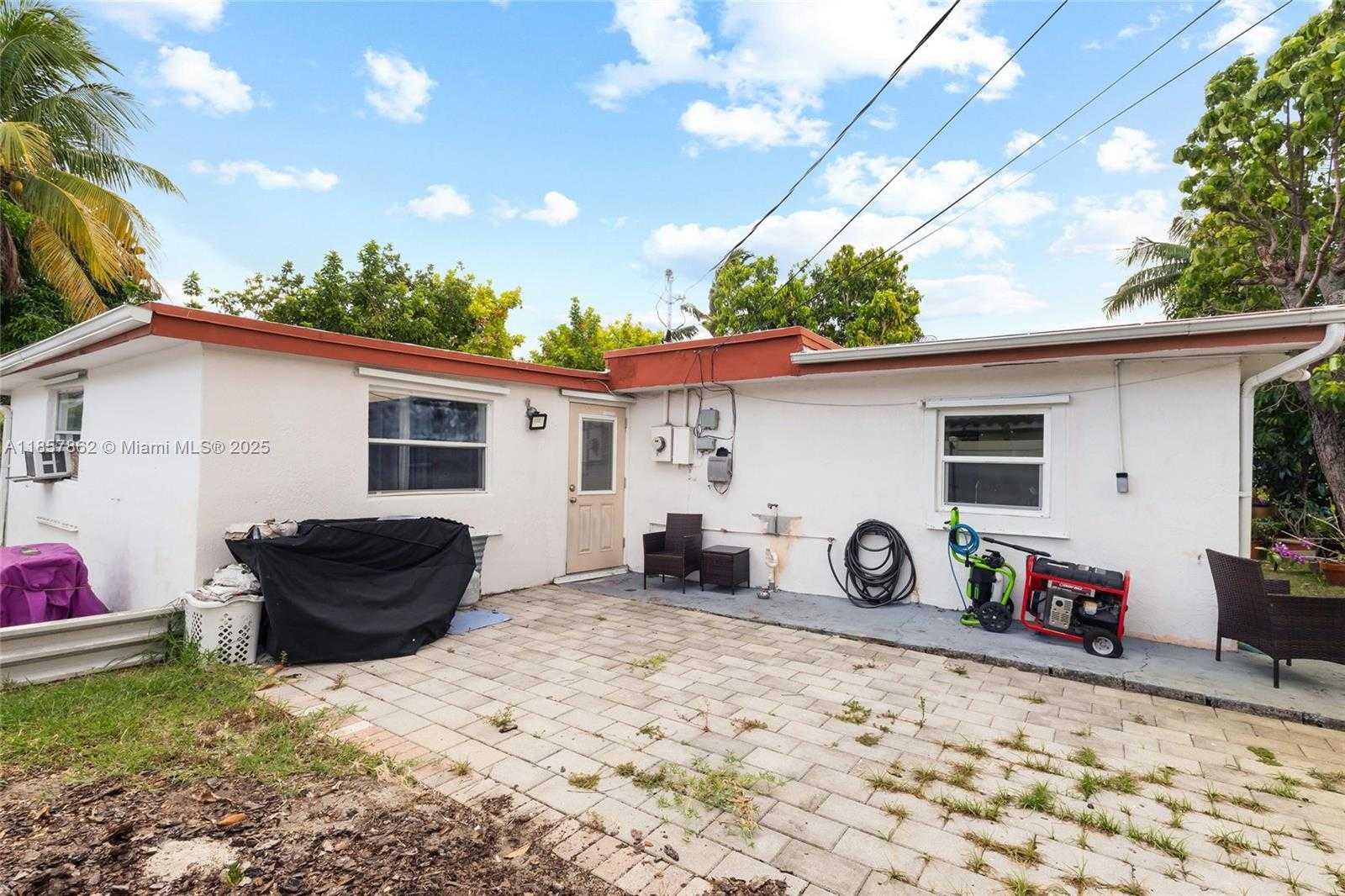 Small Image of 641 NORTH EAST 56TH CT, Oakland Park Number 27