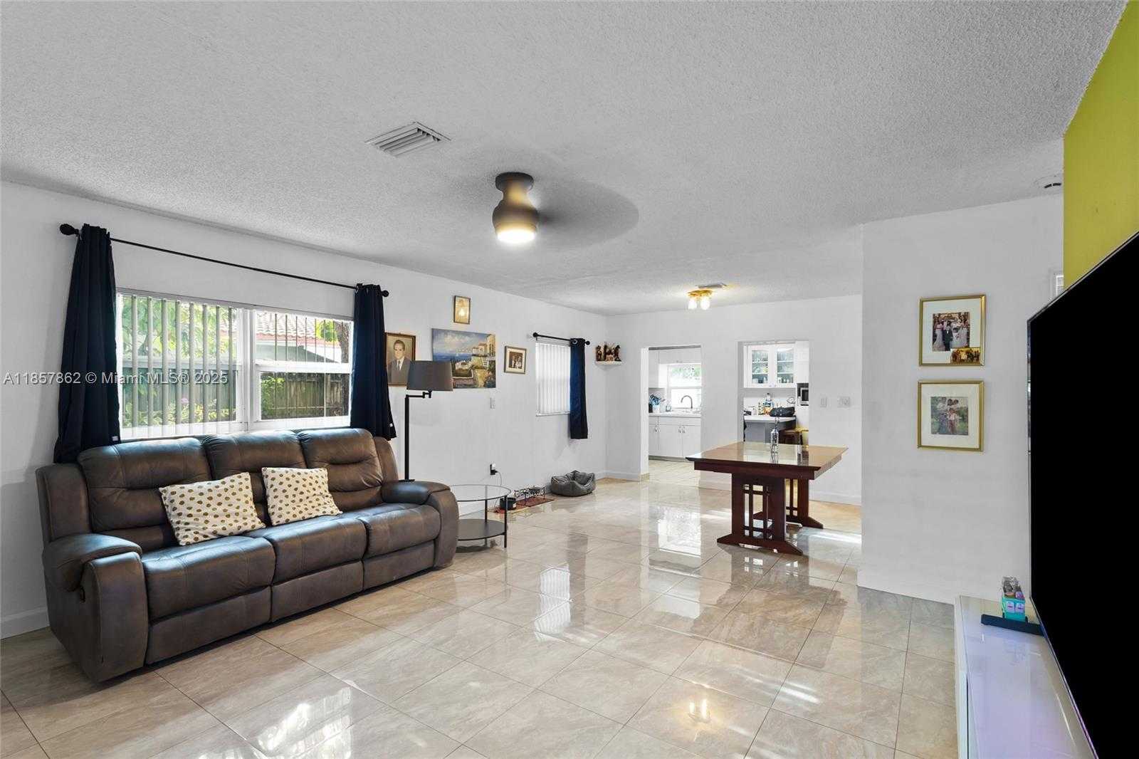 Small Image of 641 NORTH EAST 56TH CT, Oakland Park Number 4