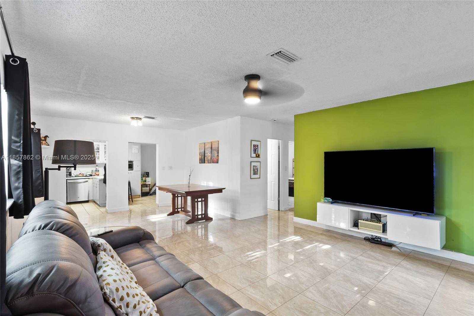 Small Image of 641 NORTH EAST 56TH CT, Oakland Park Number 5