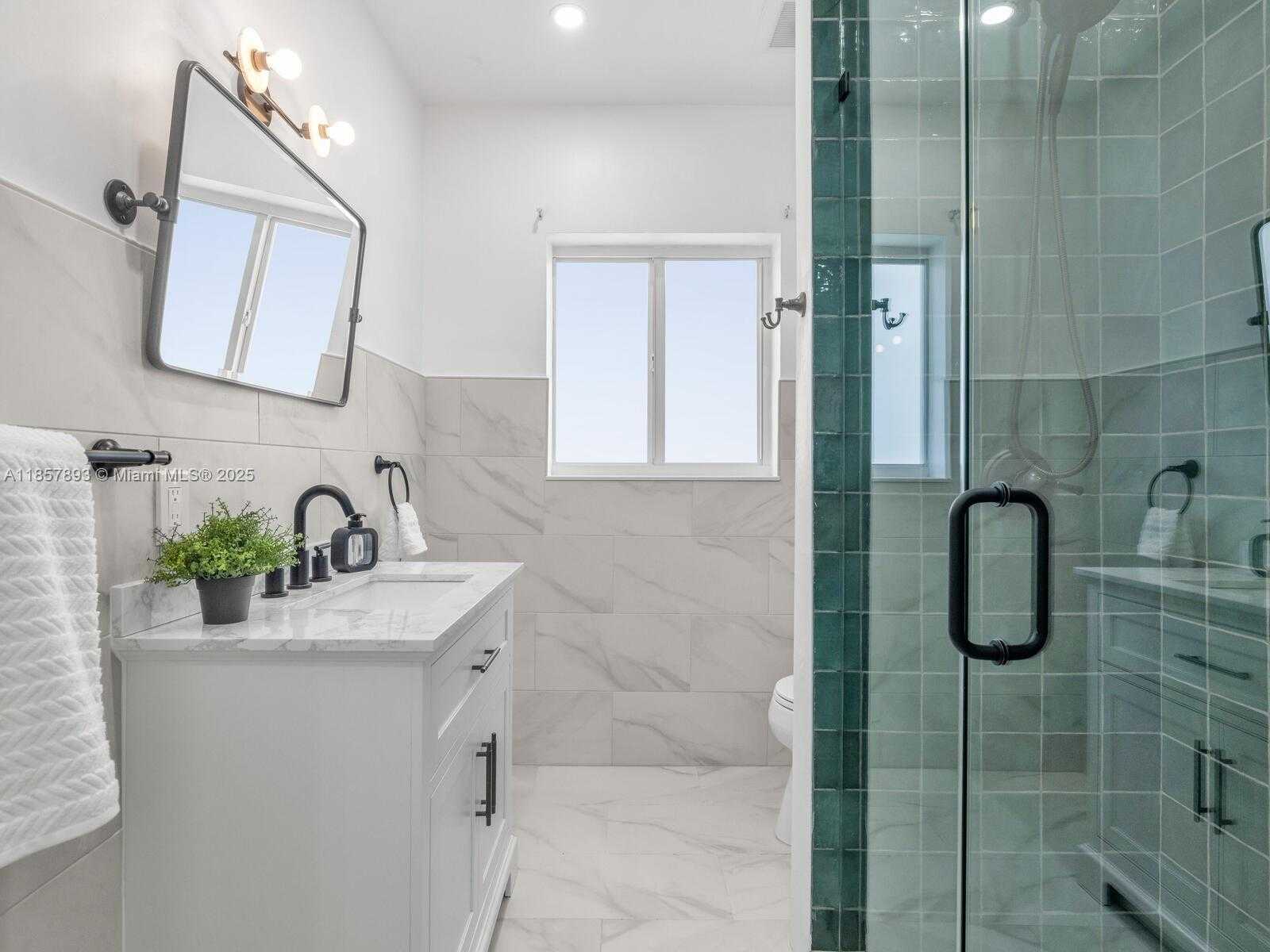 Small Image of 1371 NORTH EAST 115TH ST, Miami Number 32