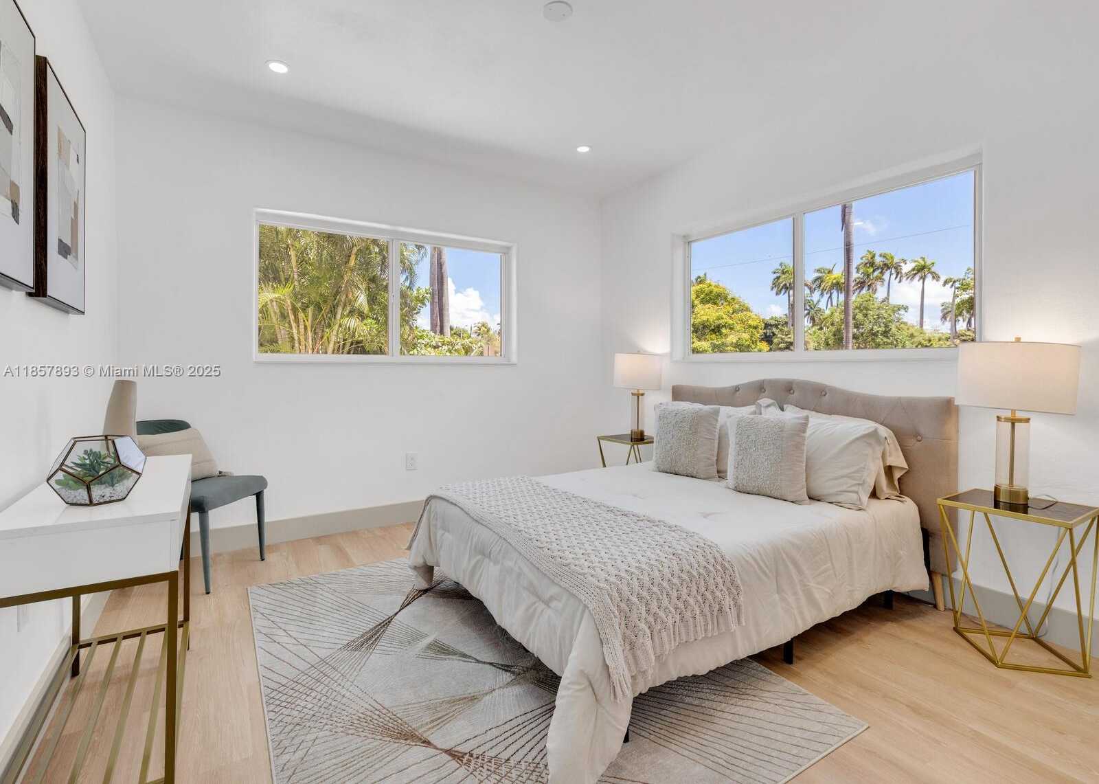 Small Image of 1371 NORTH EAST 115TH ST, Miami Number 34