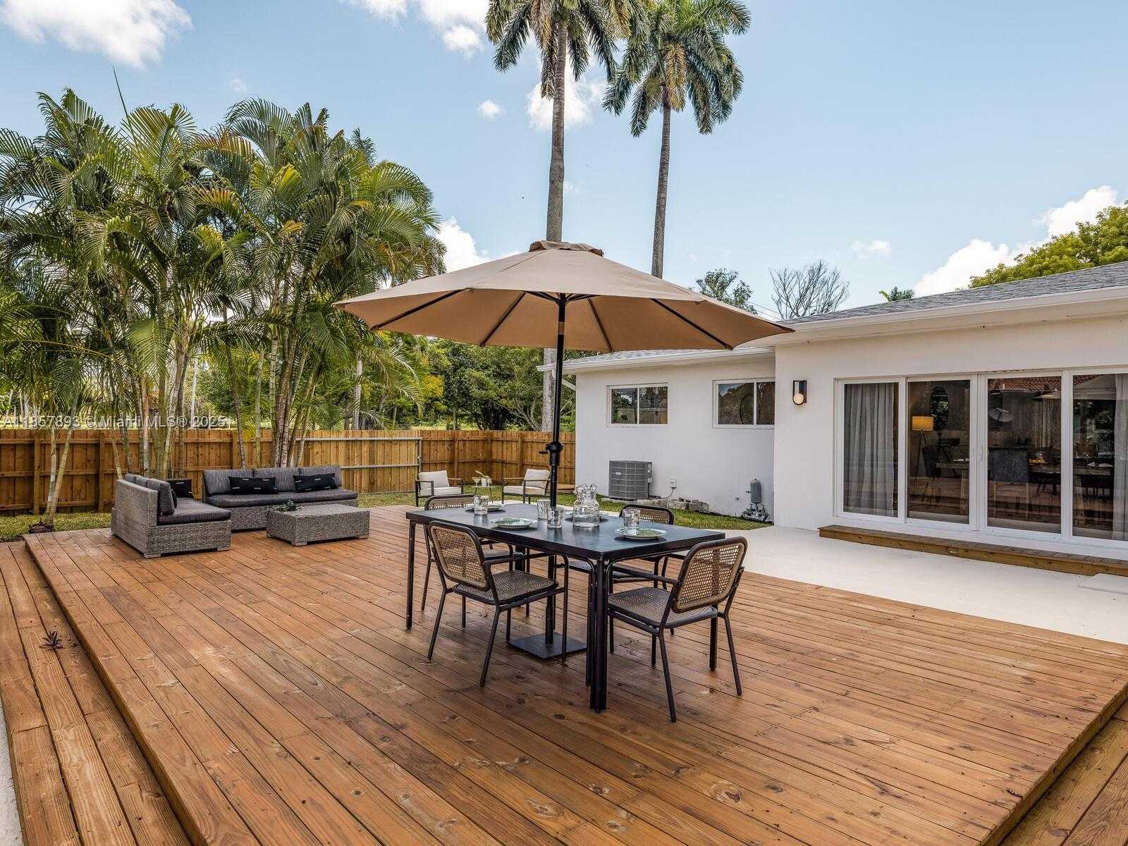 Small Image of 1371 NORTH EAST 115TH ST, Miami Number 40