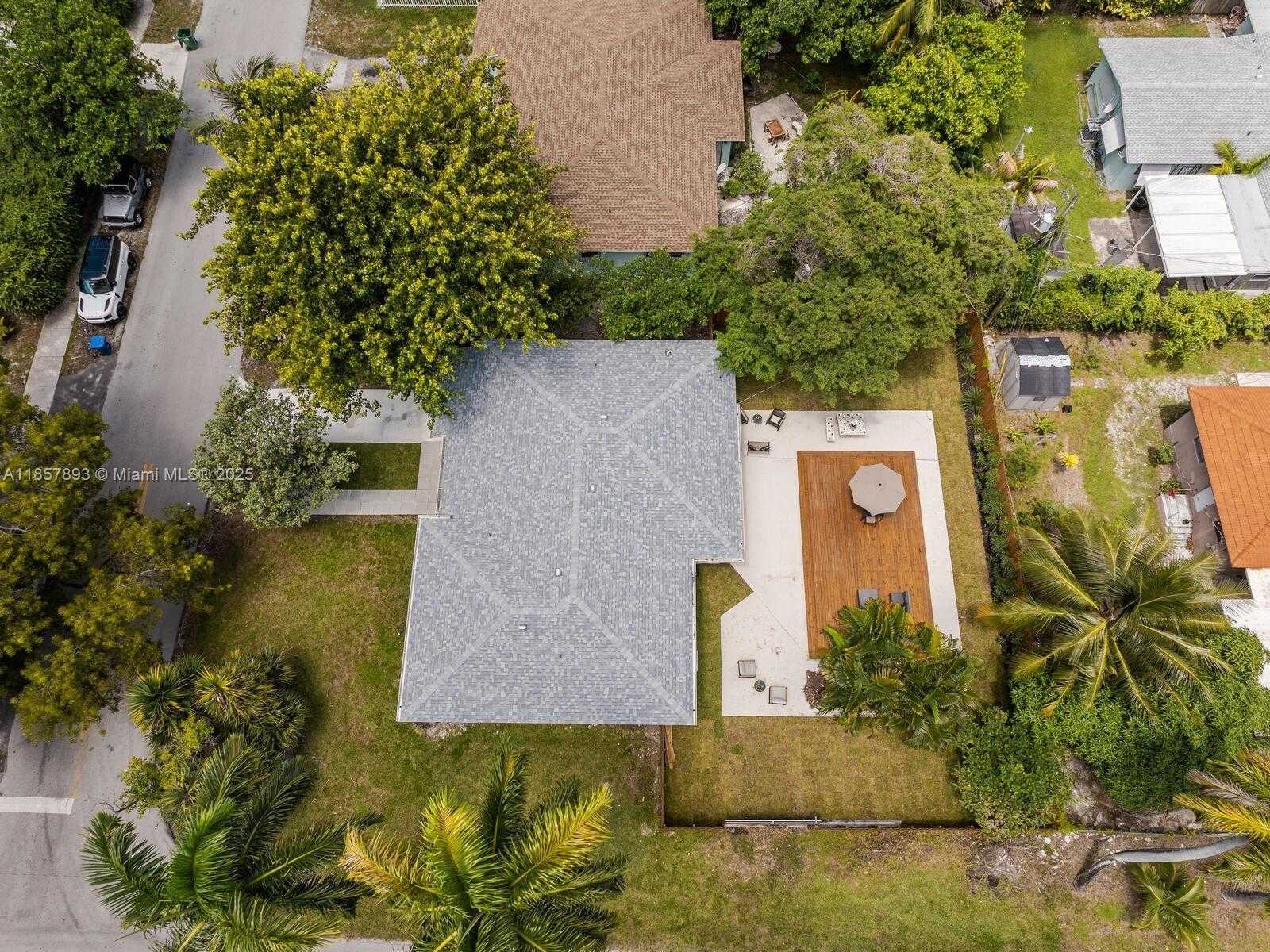 Small Image of 1371 NORTH EAST 115TH ST, Miami Number 47