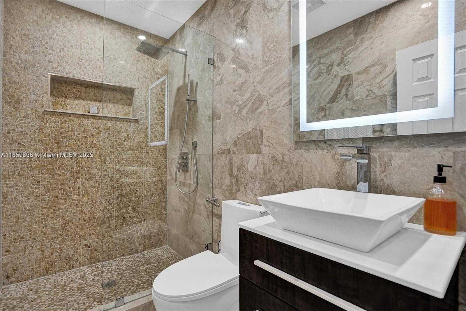 Small Image of 8950 SOUTH WEST 197TH ST, Cutler Bay Number 6