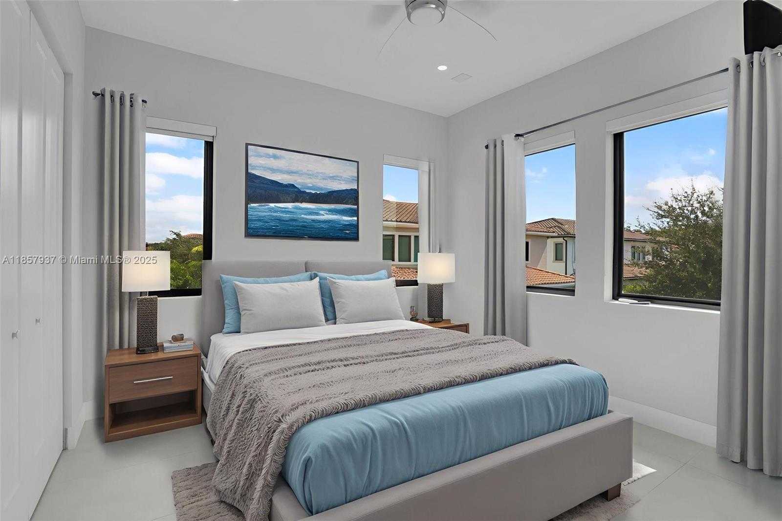 Small Image of 5952 WEST BROOKFIELD CIR W, Hollywood Number 70