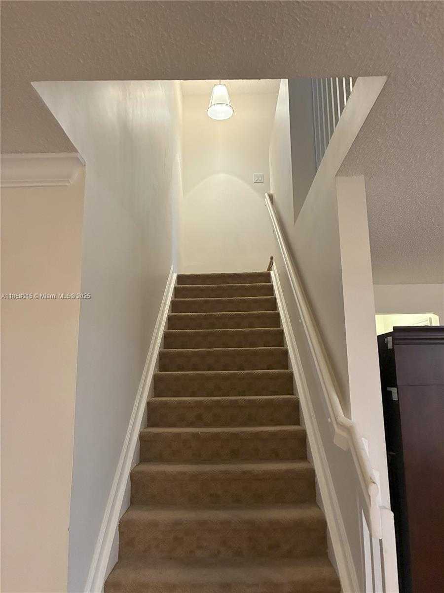 Small Image of 7856 NORTH WEST 194TH ST, Hialeah Number 3