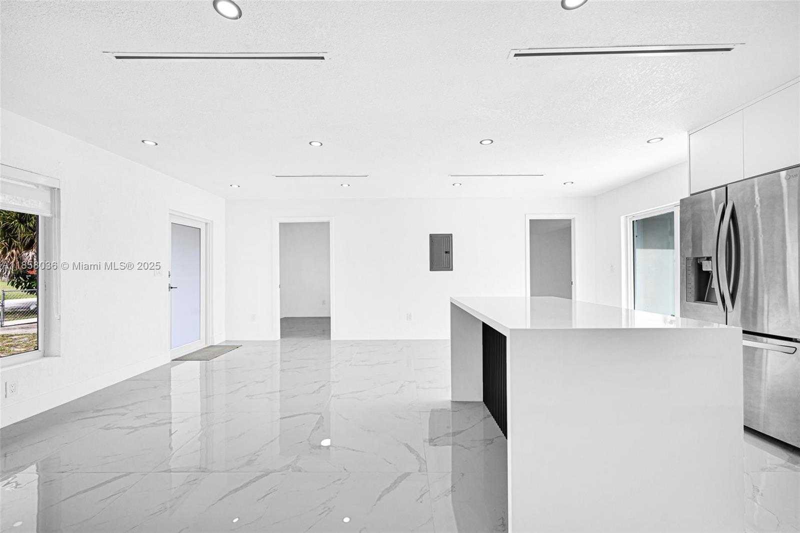Small Image of 4521 NORTH WEST 207TH DR, Miami Gardens Number 12