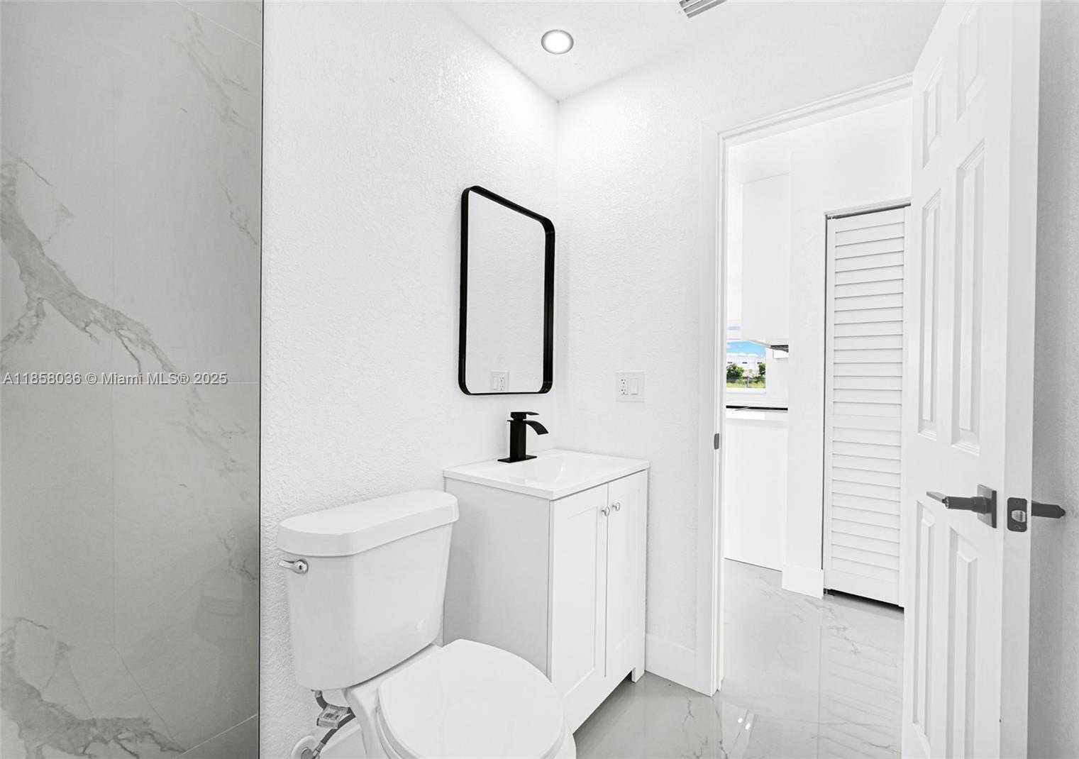 Small Image of 4521 NORTH WEST 207TH DR, Miami Gardens Number 18