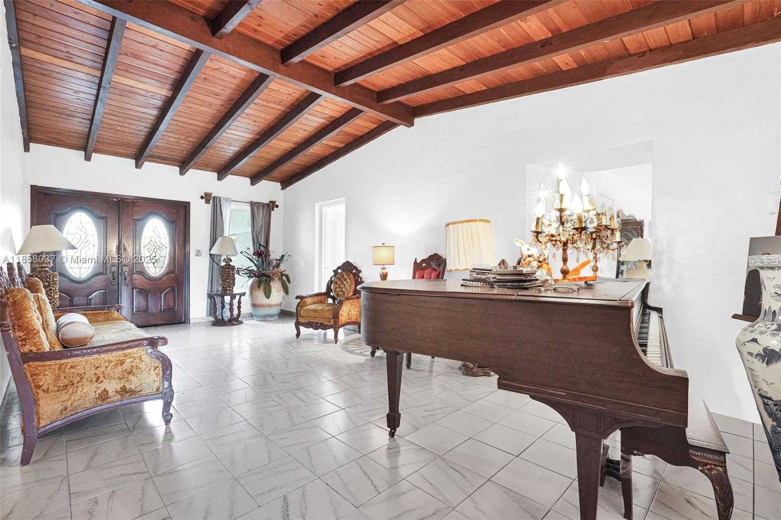 Small Image of 3711 SOUTH WEST 87TH AVE, Miami Number 17