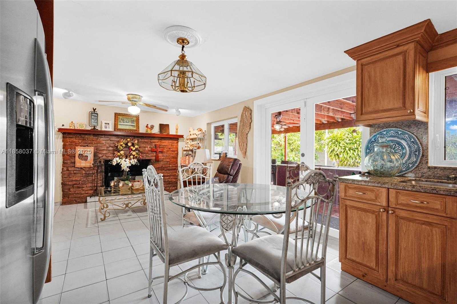 Small Image of 3711 SOUTH WEST 87TH AVE, Miami Number 39