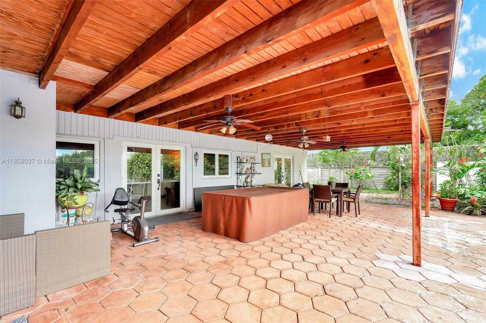 Small Image of 3711 SOUTH WEST 87TH AVE, Miami Number 72