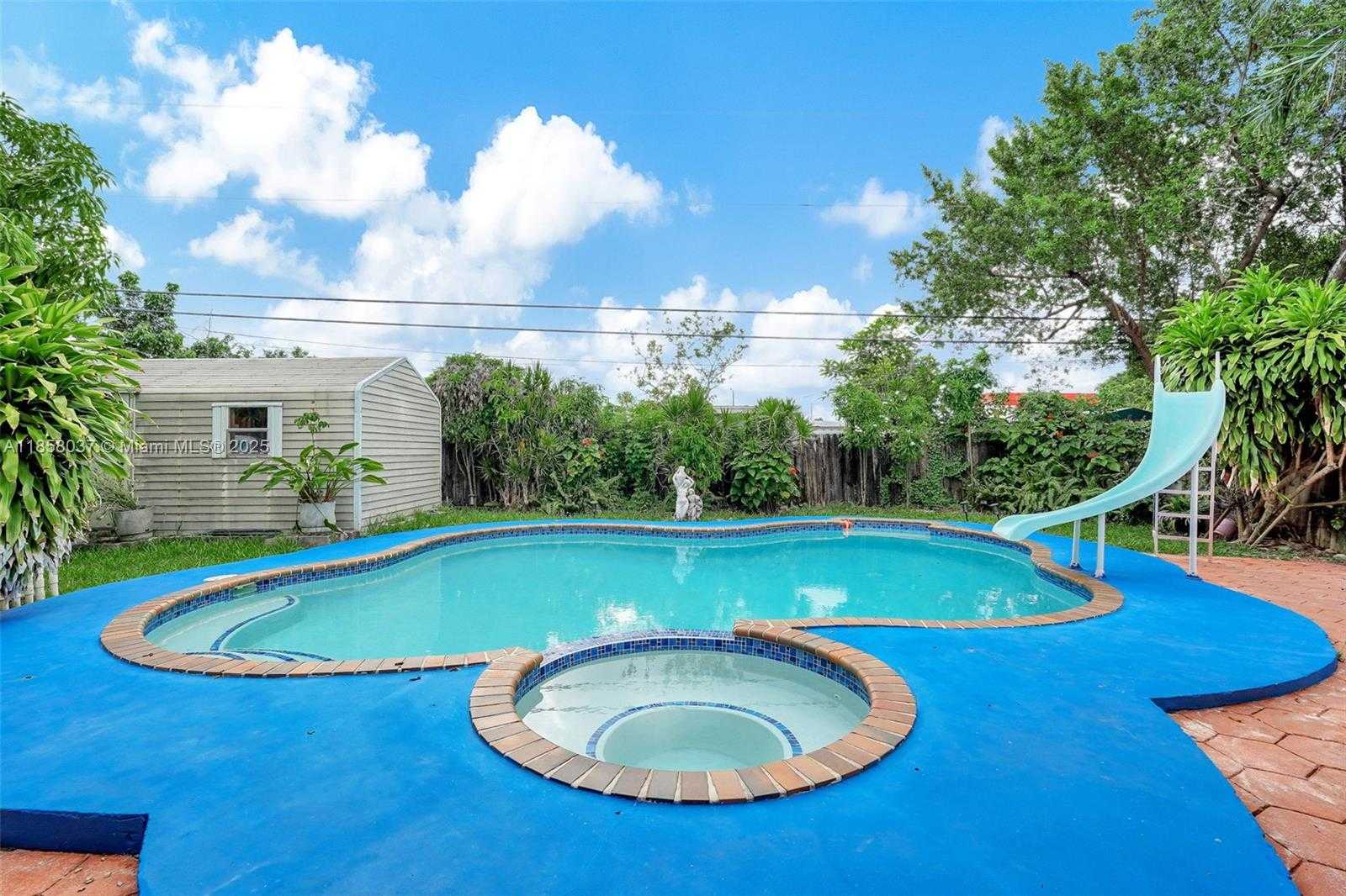 Small Image of 3711 SOUTH WEST 87TH AVE, Miami Number 73