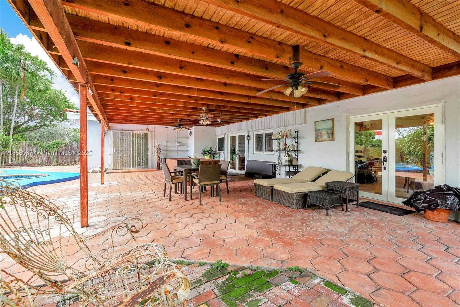 Small Image of 3711 SOUTH WEST 87TH AVE, Miami Number 80