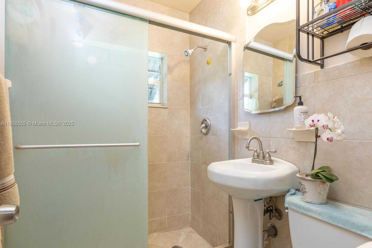 Small Image of 846 NORTH WEST 3RD AVE, Homestead Number 4