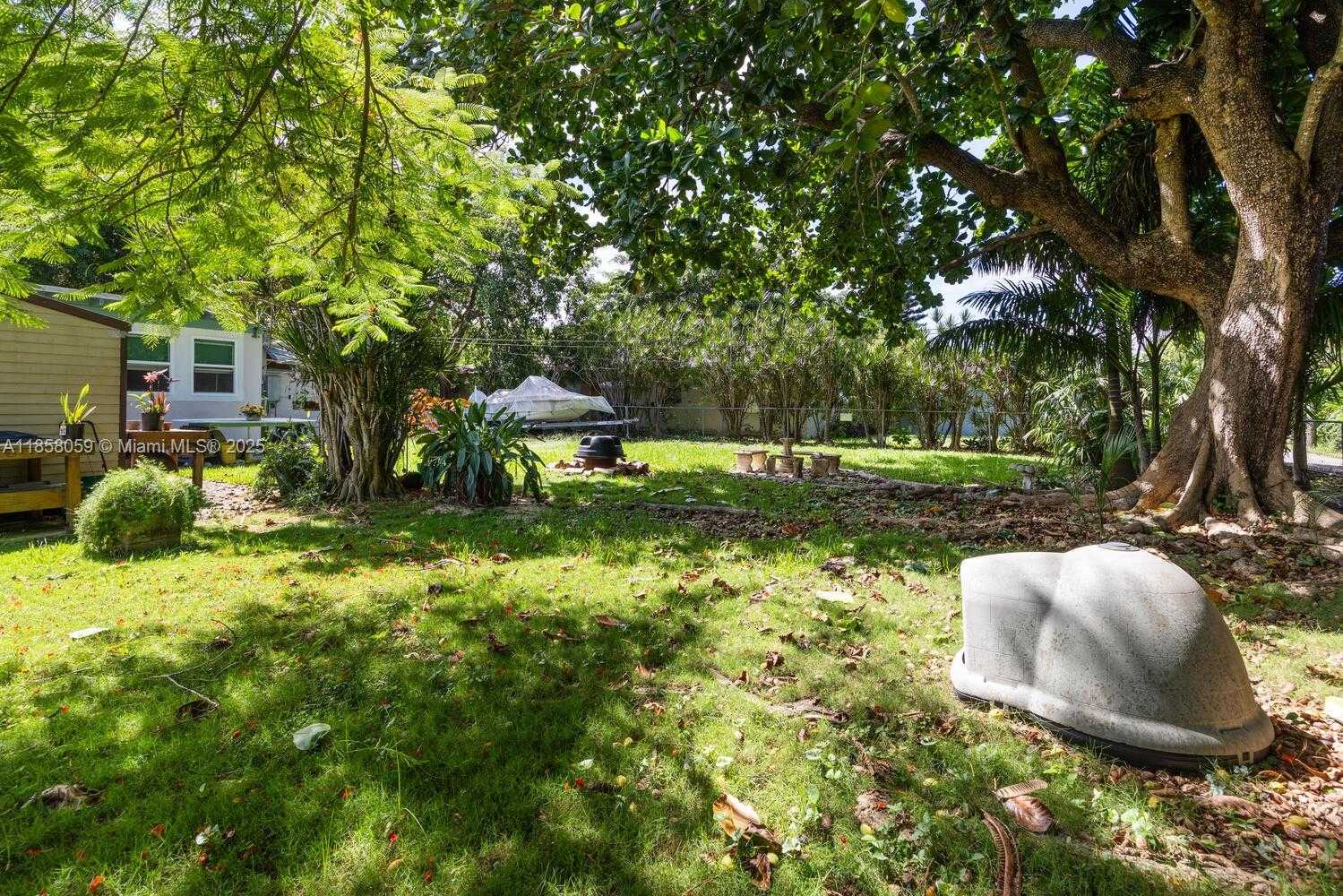 Small Image of 846 NORTH WEST 3RD AVE, Homestead Number 7