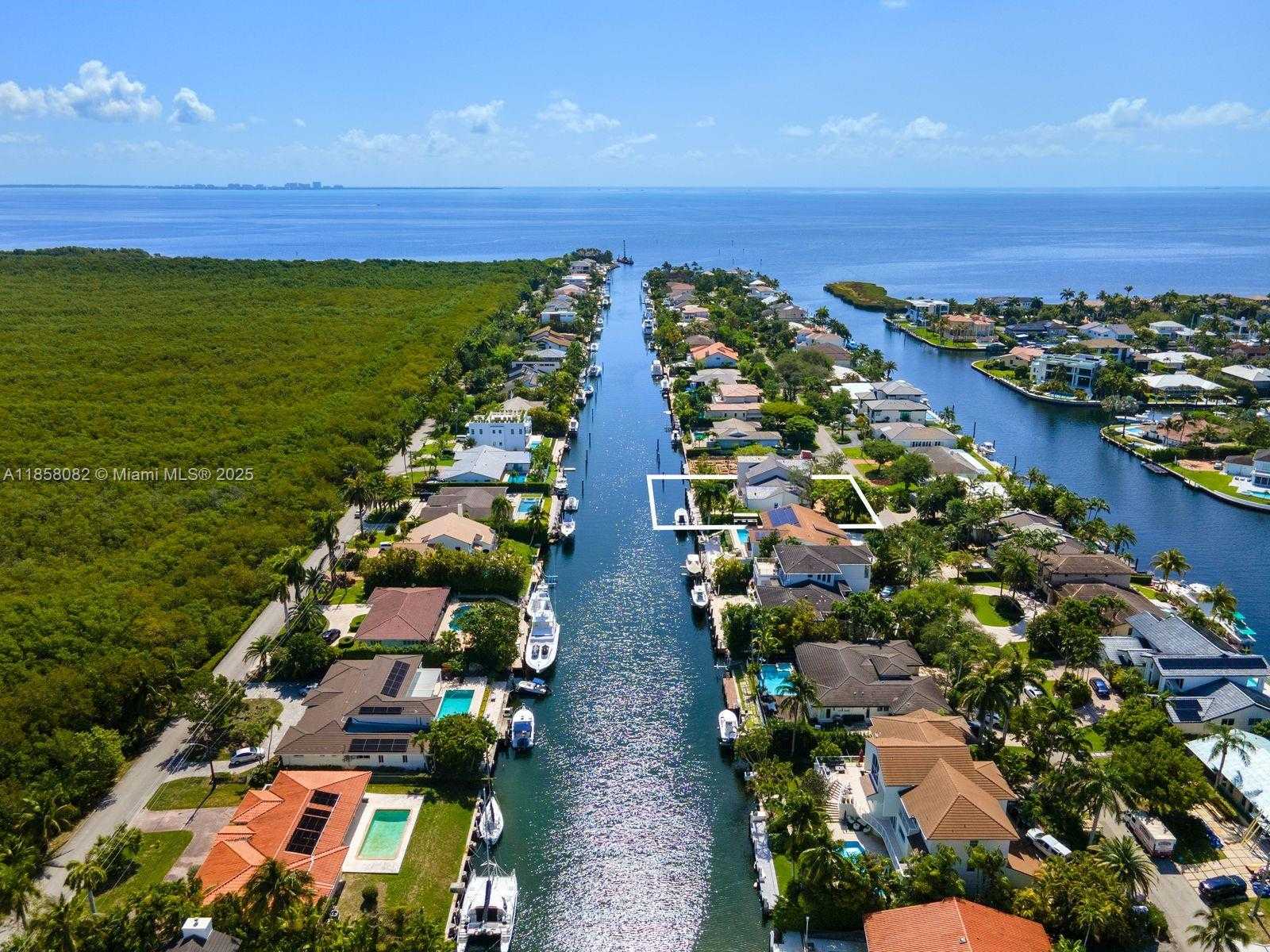 Small Image of 1051 SAN PEDRO AVE, Coral Gables Number 84