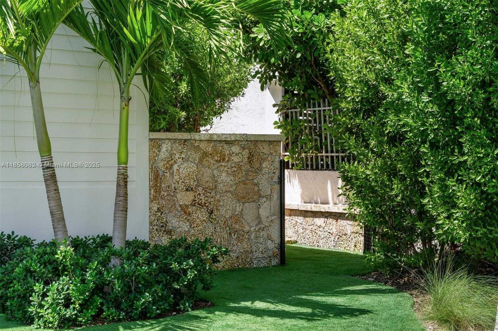 Small Image of 1051 SAN PEDRO AVE, Coral Gables Number 91