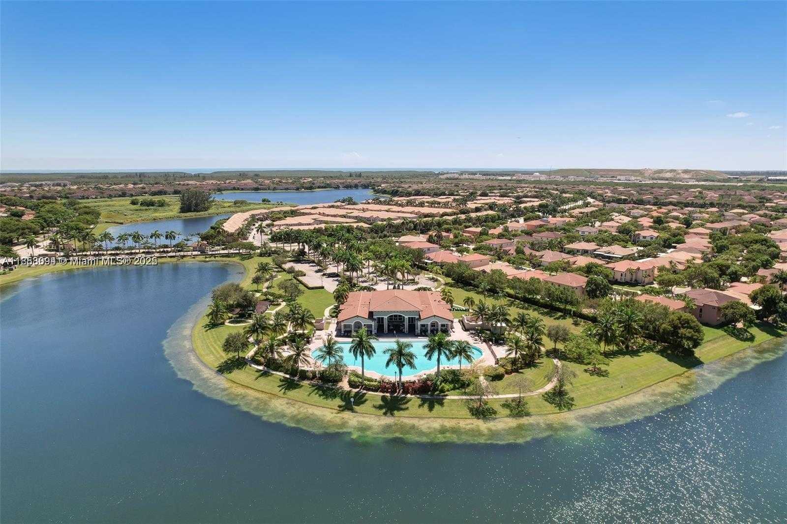 Small Image of 22777 SOUTH WEST 93RD CT, Cutler Bay Number 18