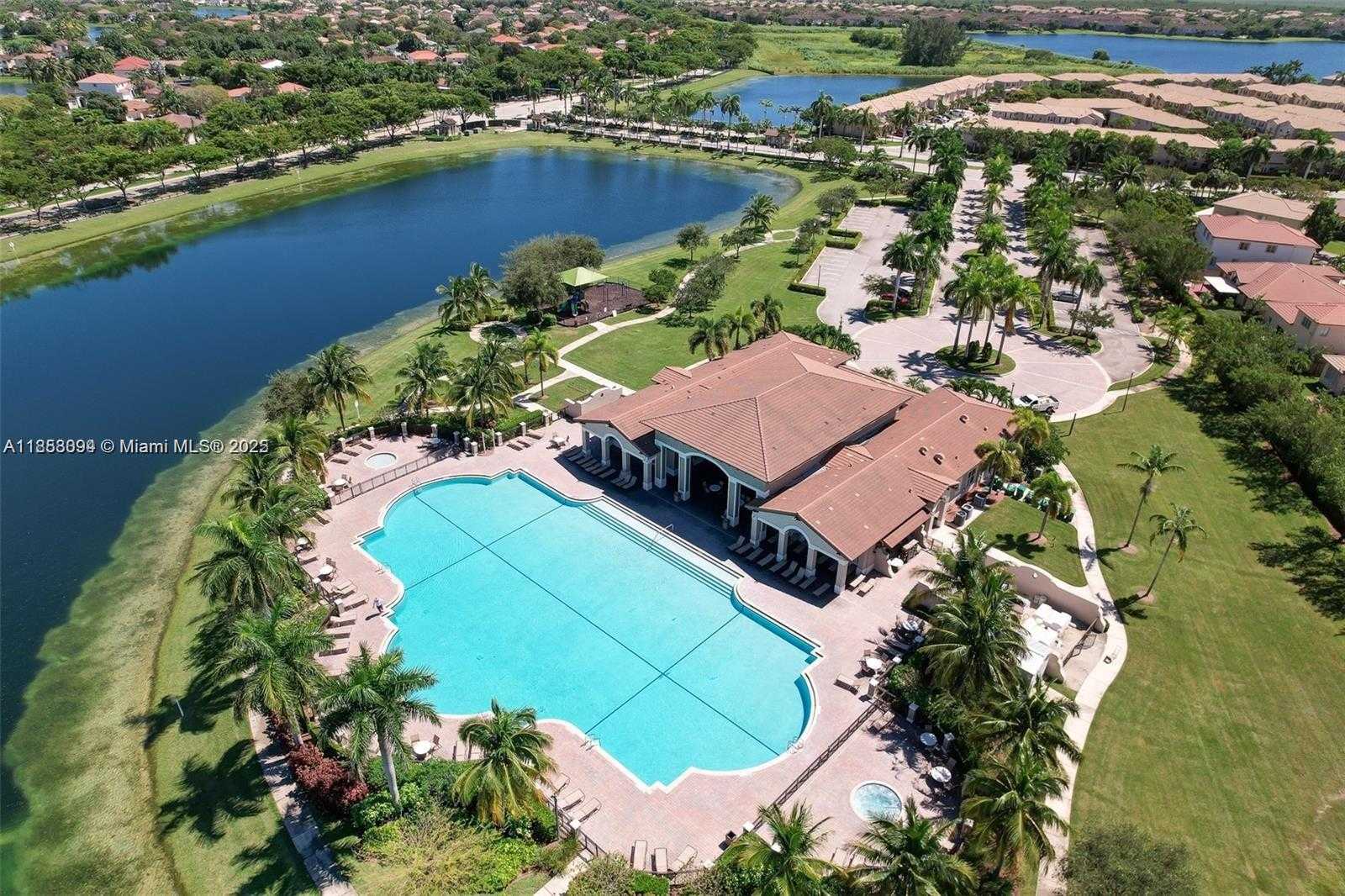 Small Image of 22777 SOUTH WEST 93RD CT, Cutler Bay Number 19