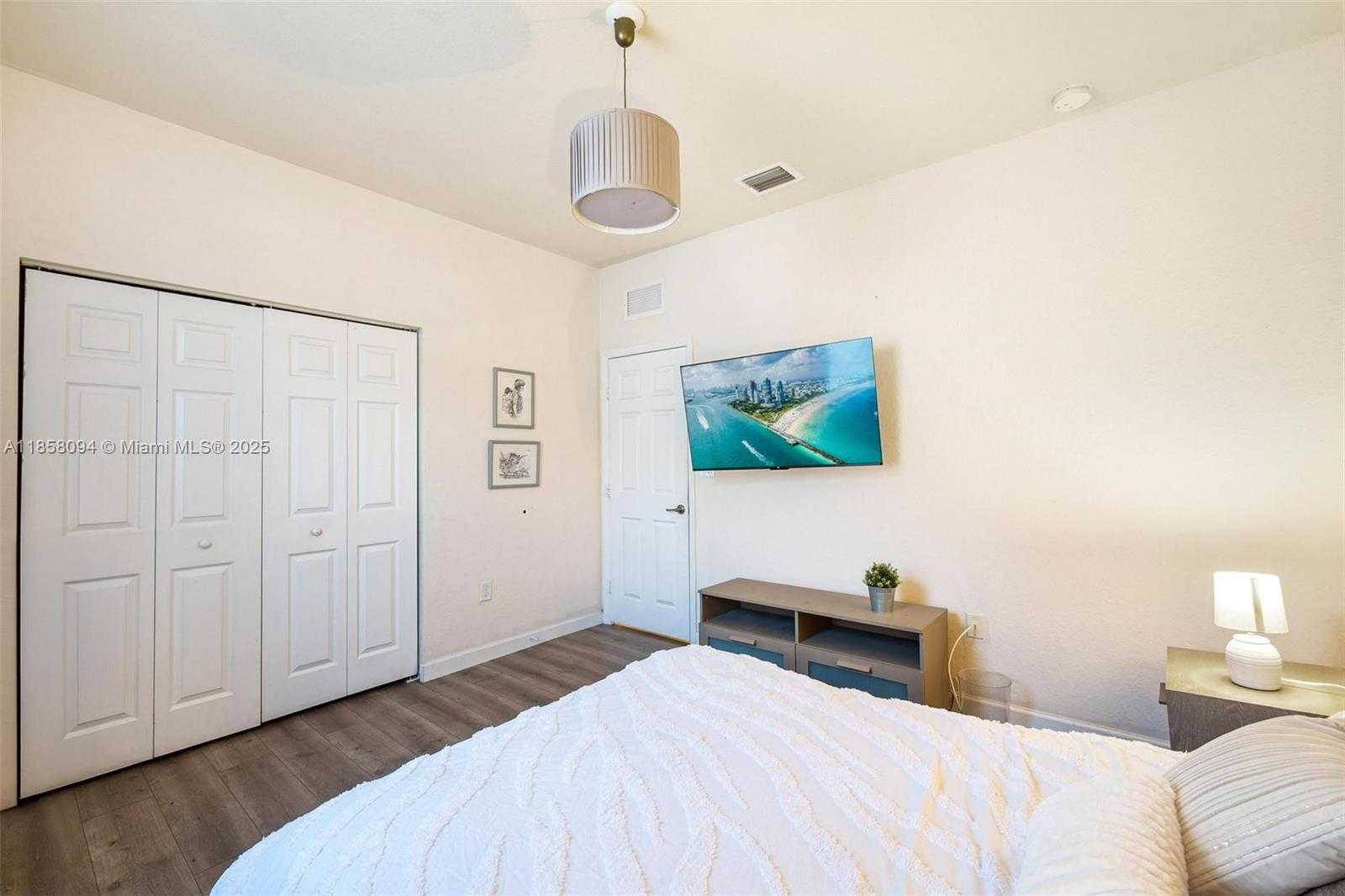 Small Image of 22777 SOUTH WEST 93RD CT, Cutler Bay Number 35