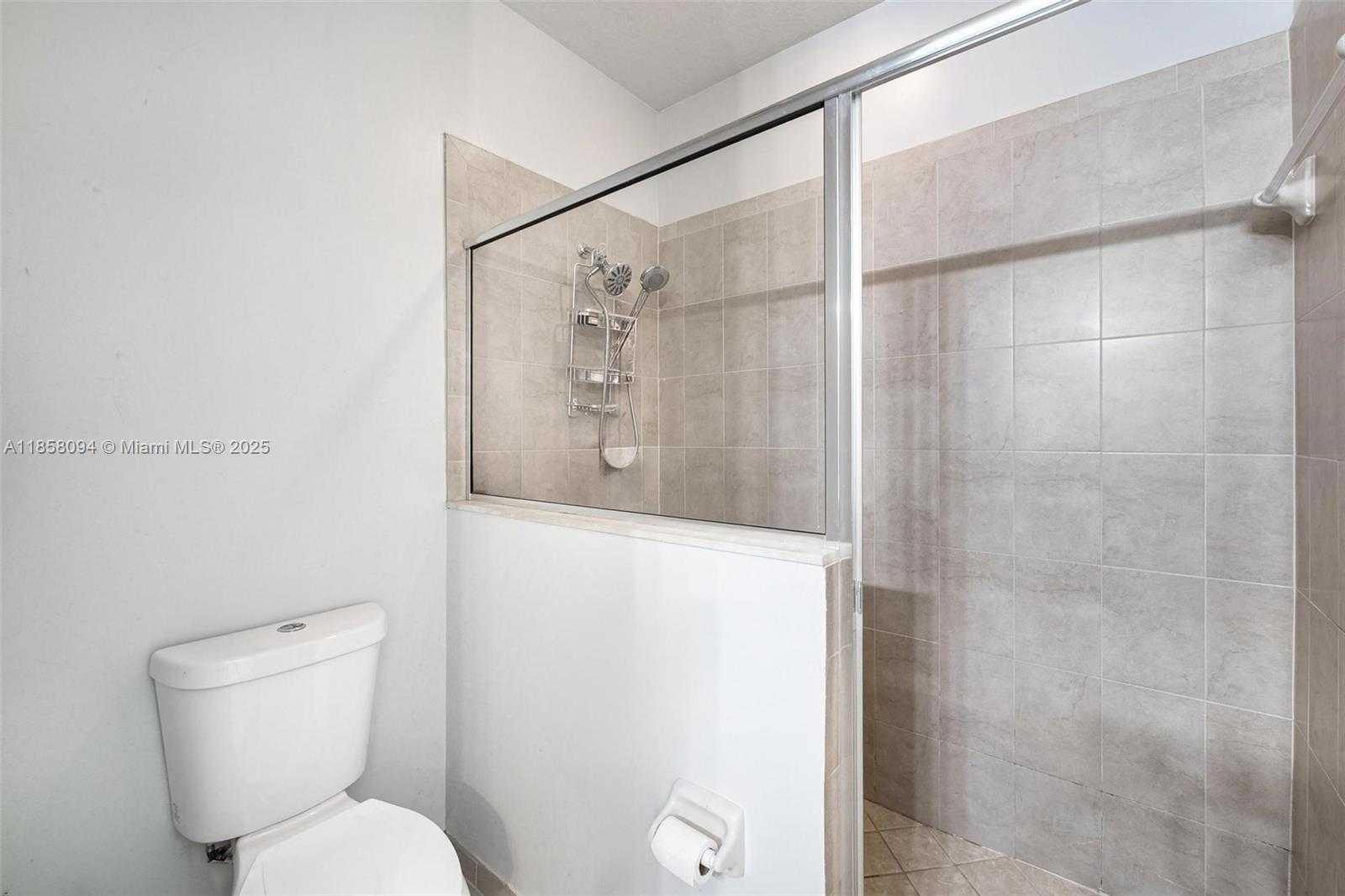 Small Image of 22777 SOUTH WEST 93RD CT, Cutler Bay Number 43