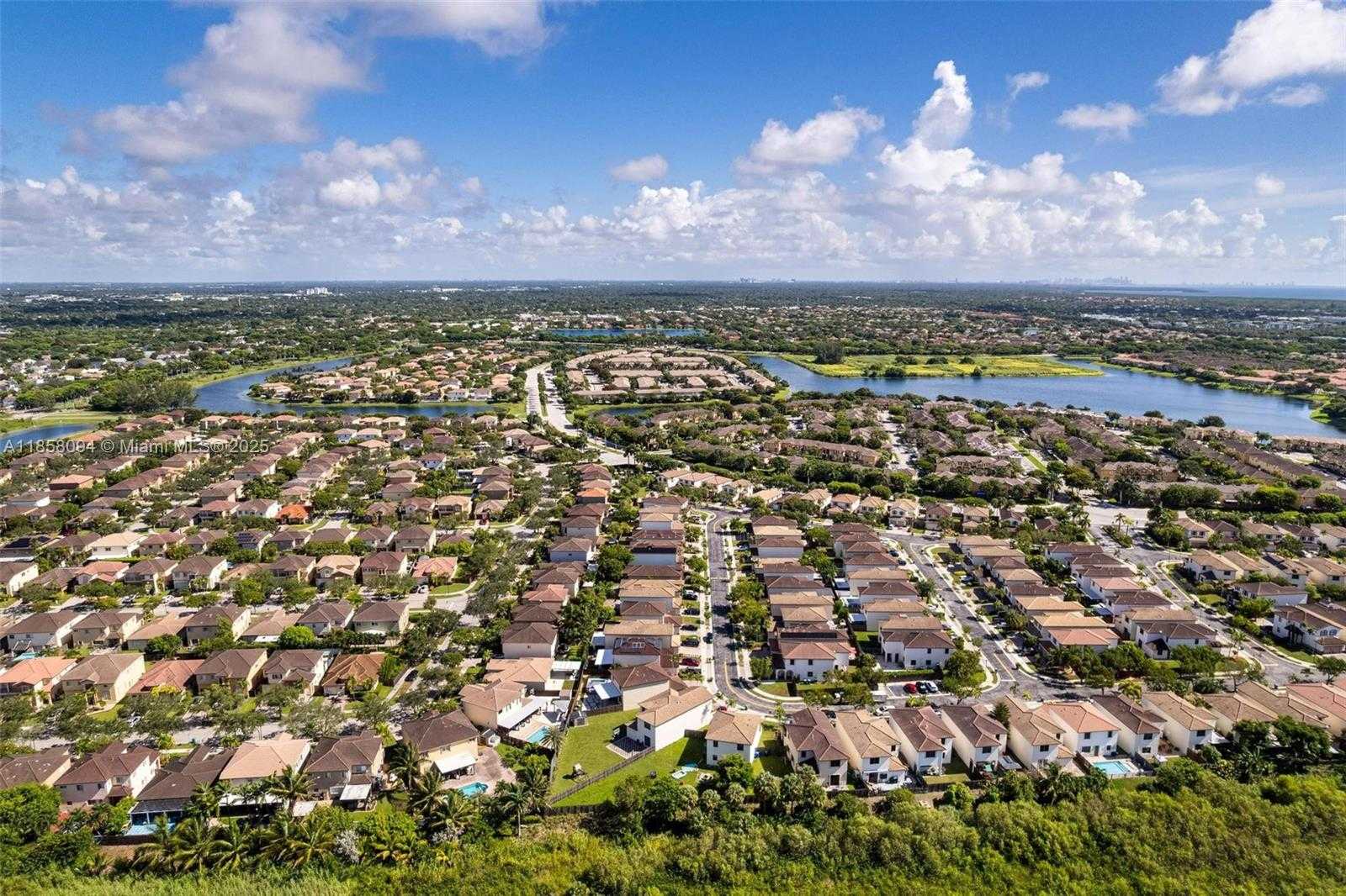 Small Image of 22777 SOUTH WEST 93RD CT, Cutler Bay Number 5