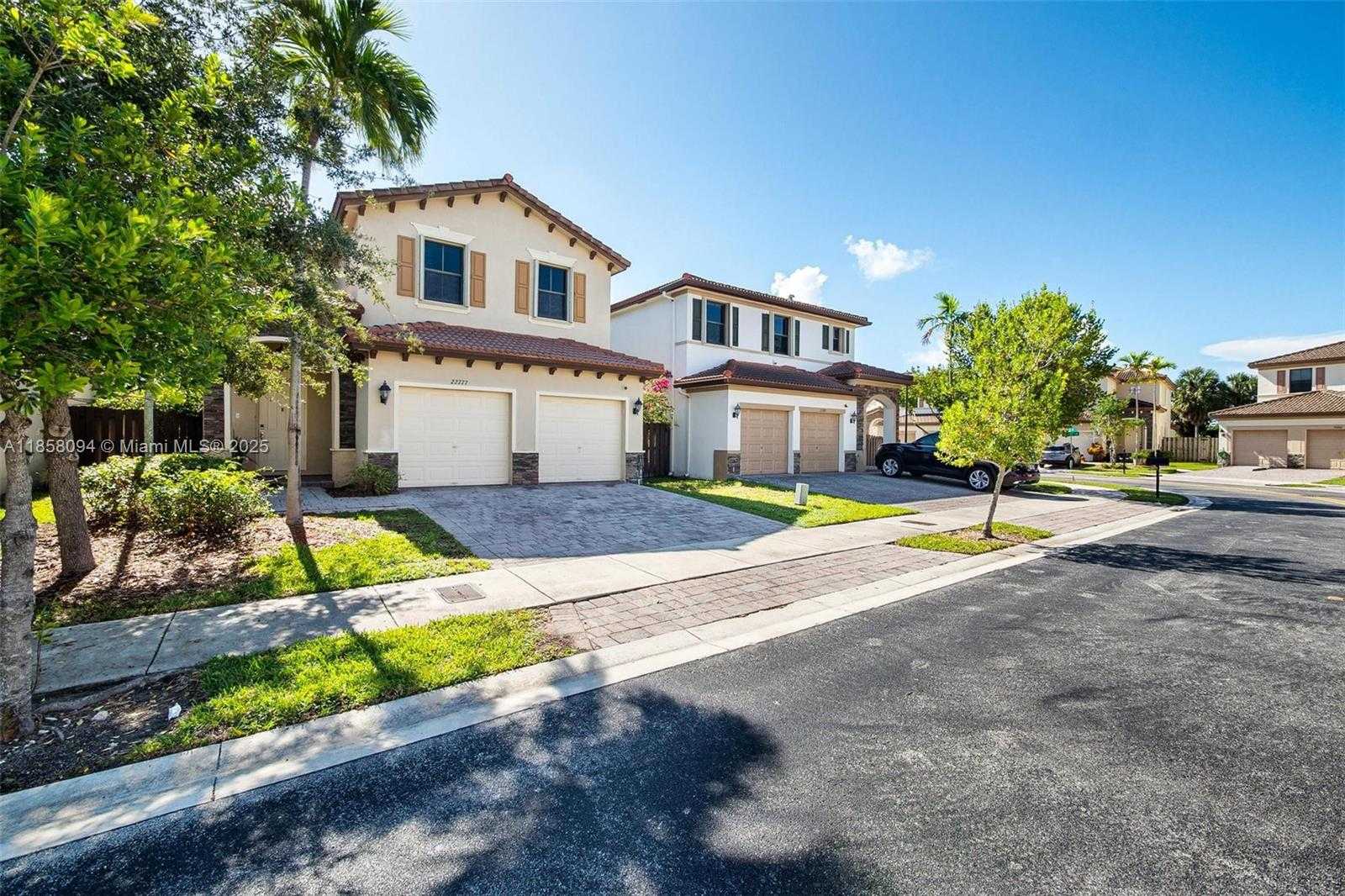 Small Image of 22777 SOUTH WEST 93RD CT, Cutler Bay Number 51