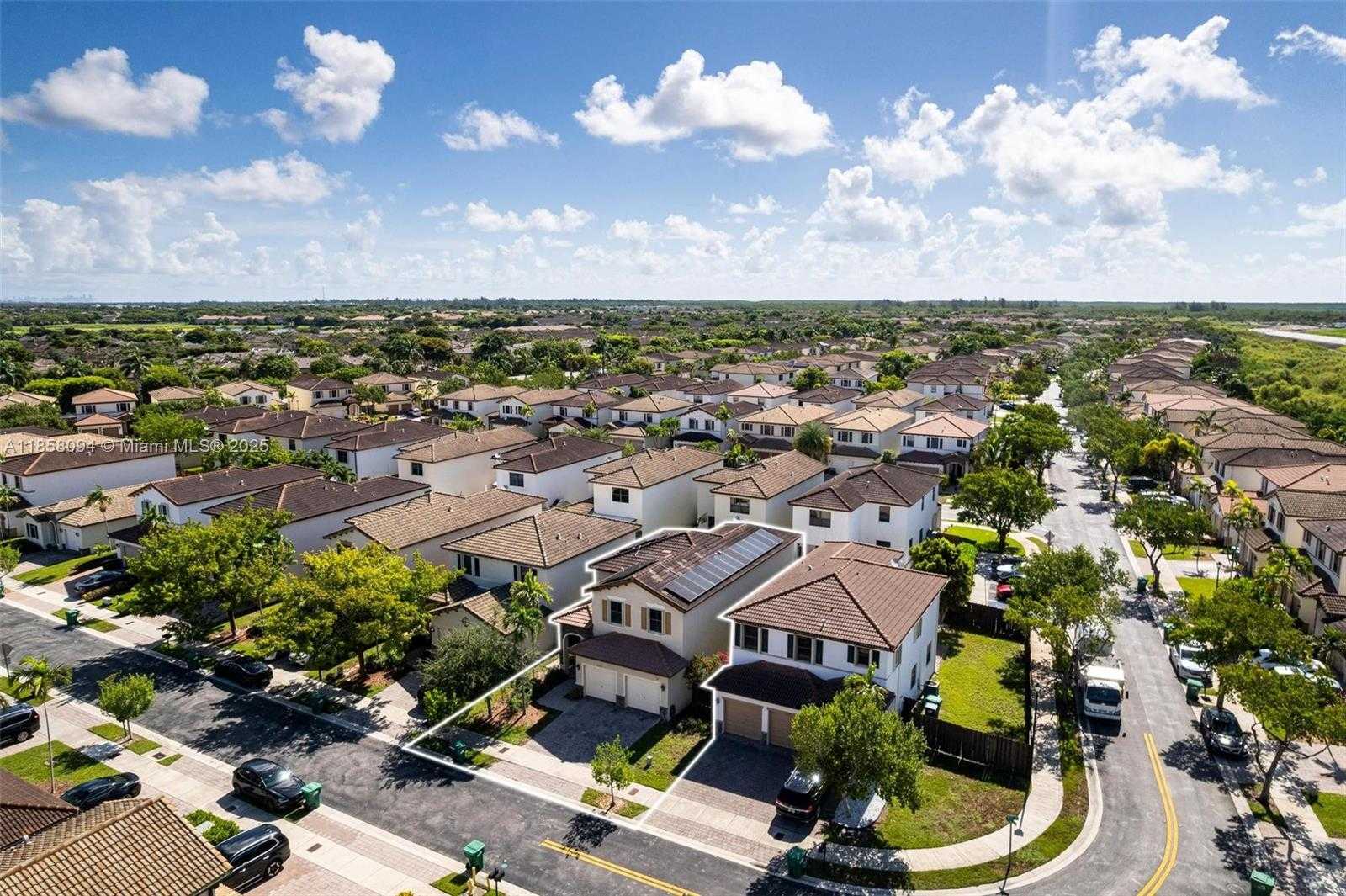 Small Image of 22777 SOUTH WEST 93RD CT, Cutler Bay Number 54