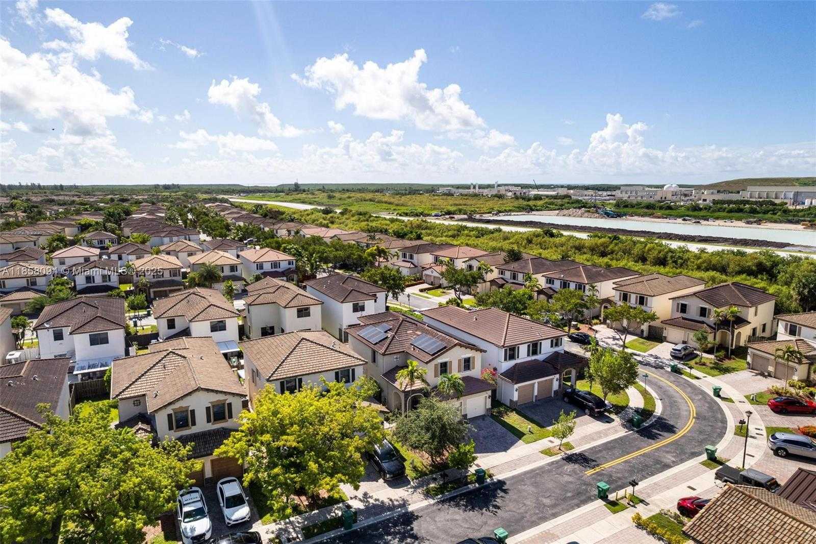 Small Image of 22777 SOUTH WEST 93RD CT, Cutler Bay Number 58
