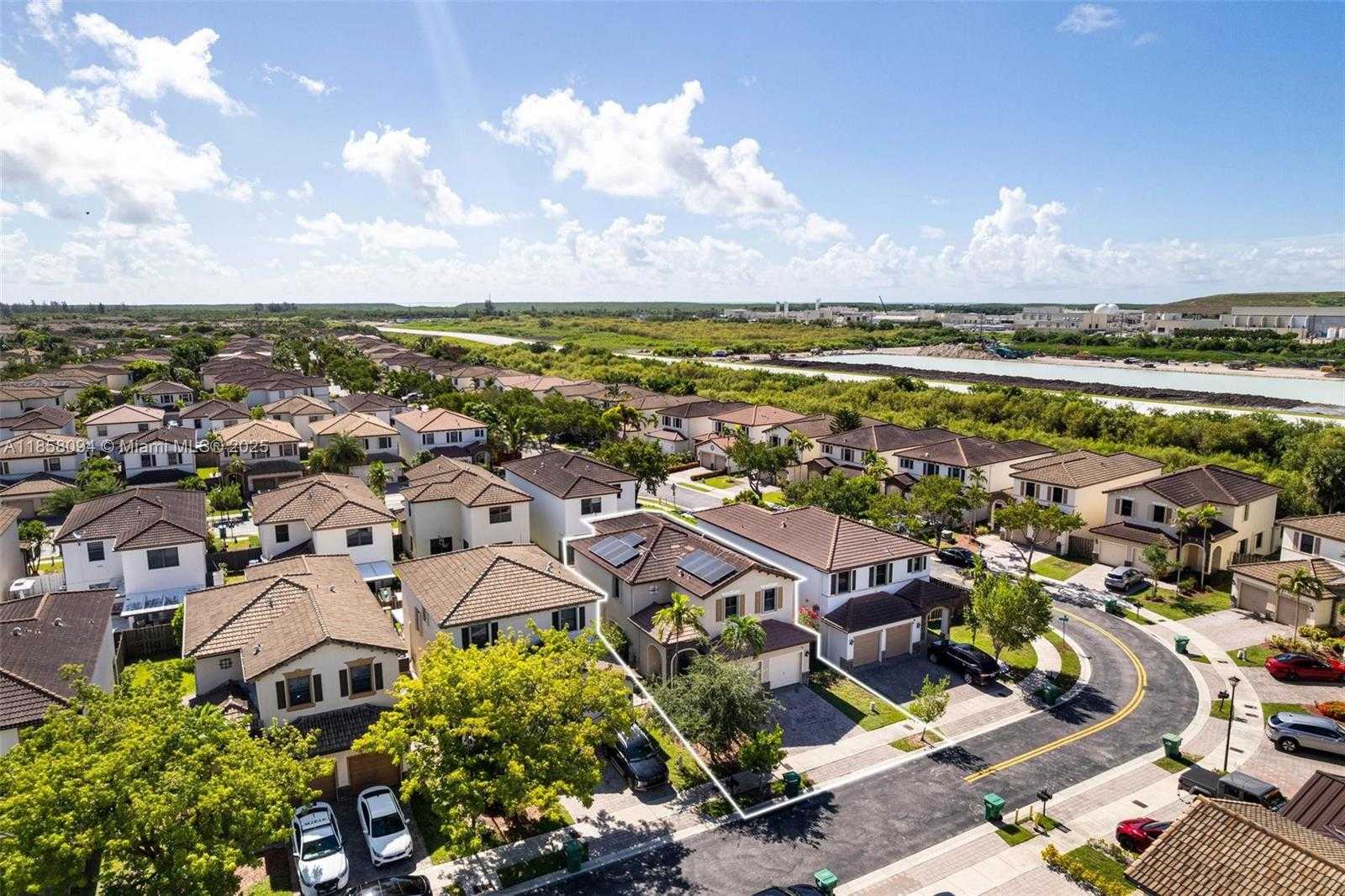 Small Image of 22777 SOUTH WEST 93RD CT, Cutler Bay Number 59