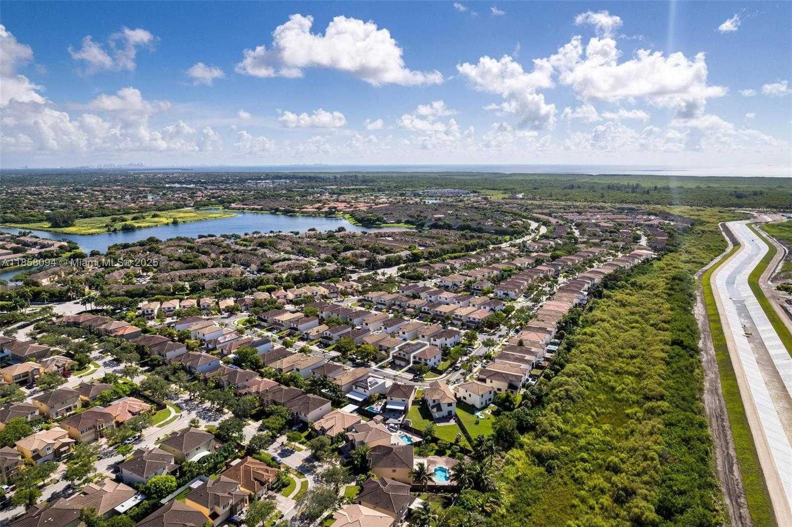Small Image of 22777 SOUTH WEST 93RD CT, Cutler Bay Number 63
