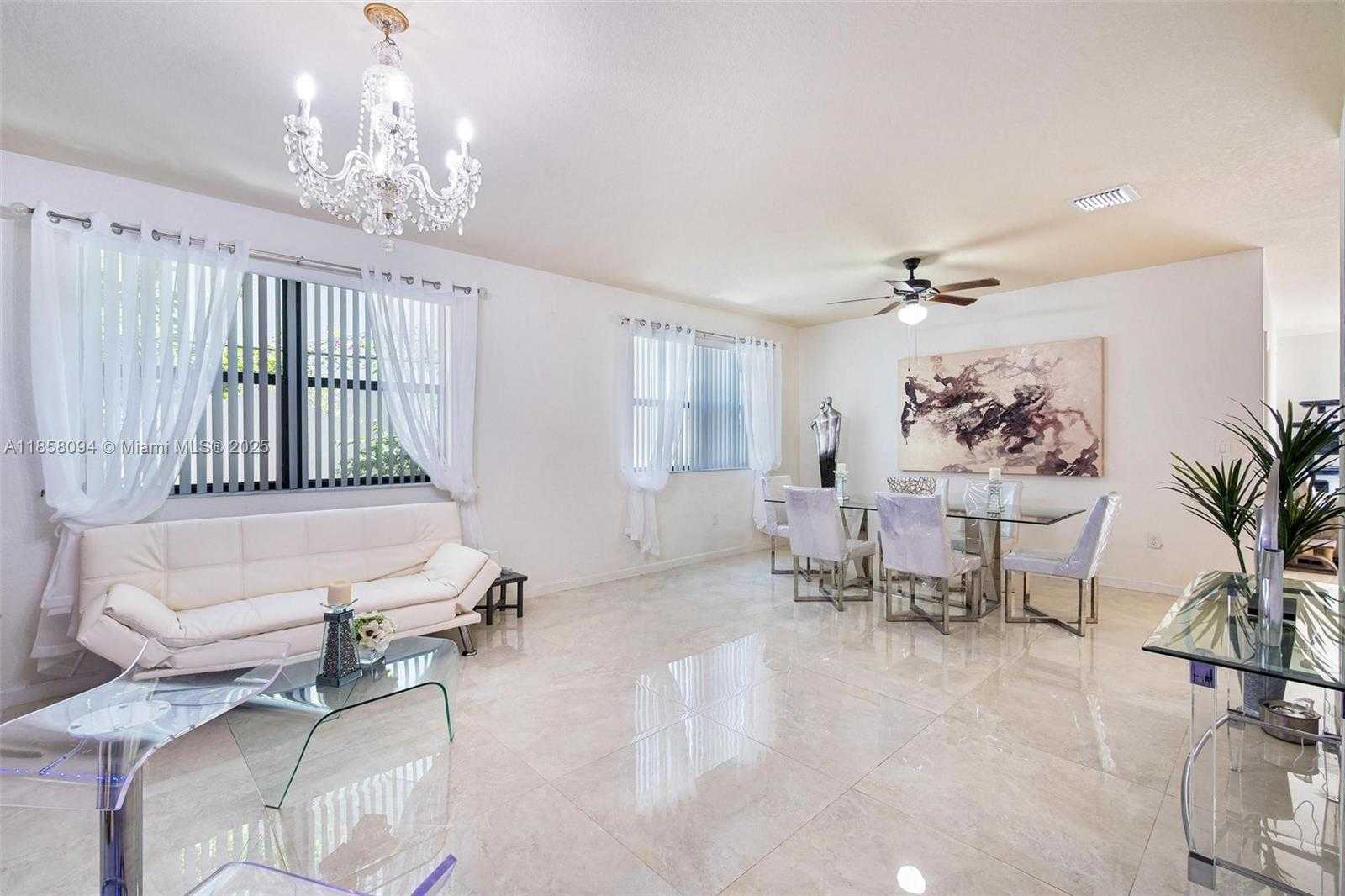 Small Image of 22777 SOUTH WEST 93RD CT, Cutler Bay Number 7