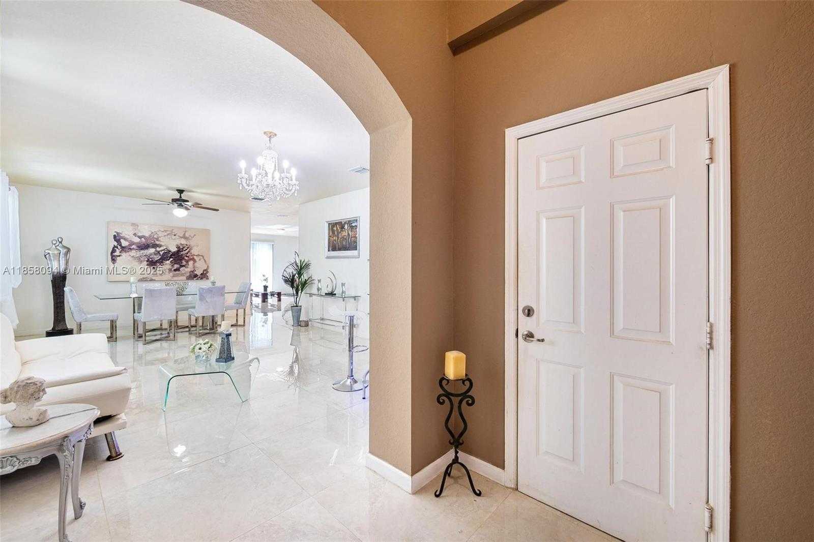 Small Image of 22777 SOUTH WEST 93RD CT, Cutler Bay Number 8