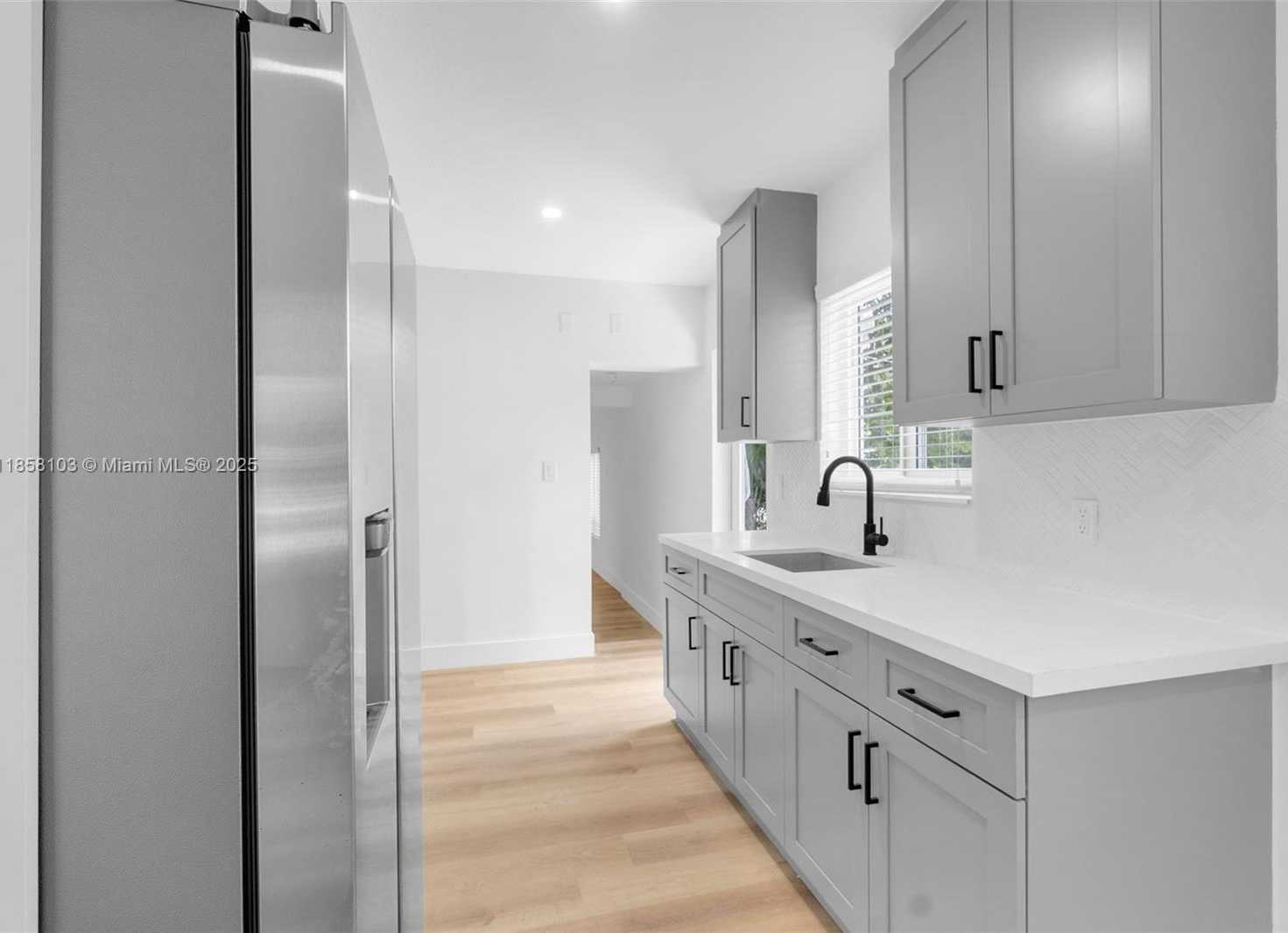 Small Image of 130 169 TER, North Miami Beach Number 11