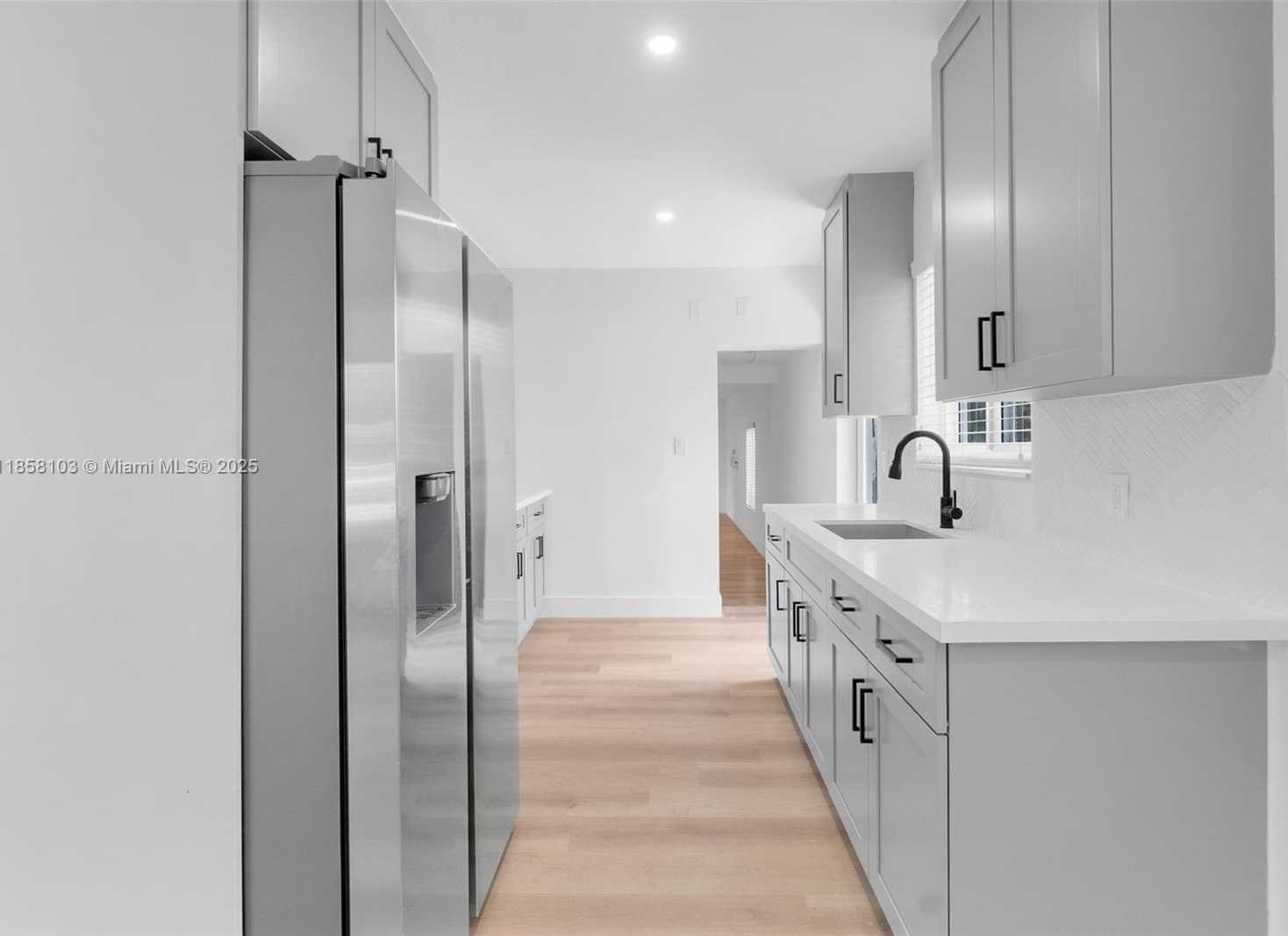Small Image of 130 169 TER, North Miami Beach Number 9