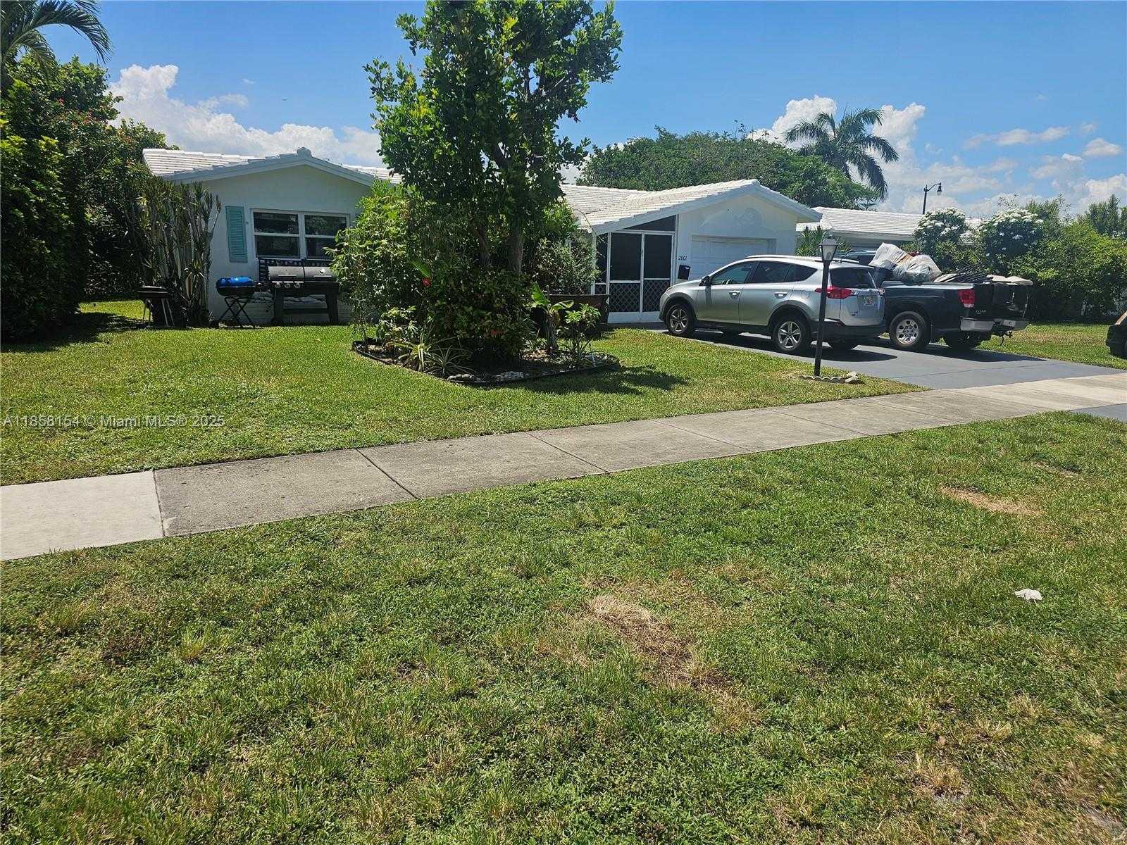 Small Image of 2801 NORTH EAST 1ST AVE, Pompano Beach Number 4