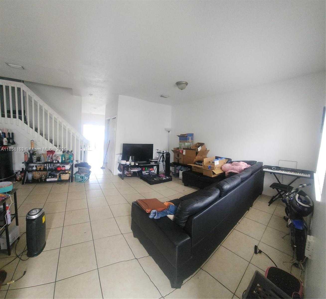 Small Image of 2979 SOUTH EAST 15TH AVE, Homestead Number 2