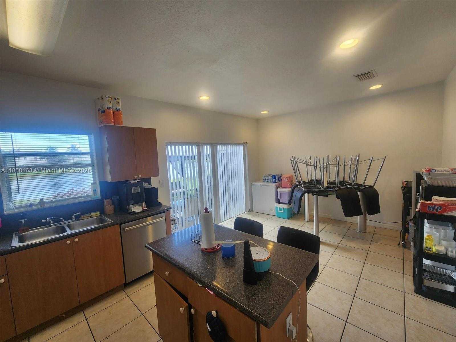 Small Image of 2979 SOUTH EAST 15TH AVE, Homestead Number 4