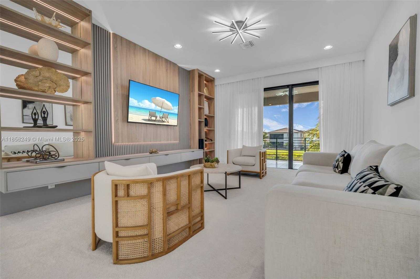 Small Image of 17521 SPARKLING RIVER RD, Boca Raton Number 24