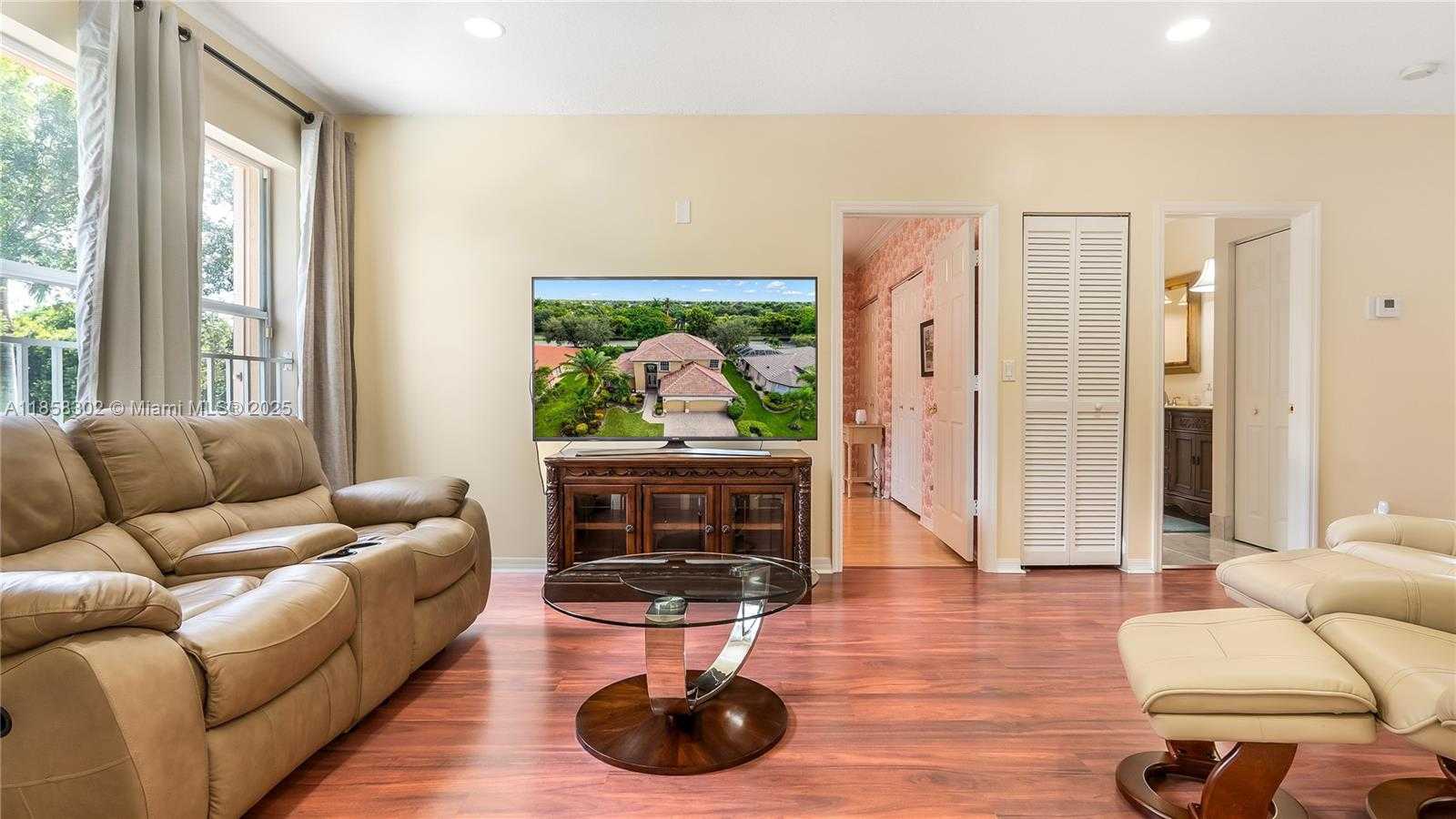 Small Image of 11253 NORTH WEST 49TH ST, Coral Springs Number 16