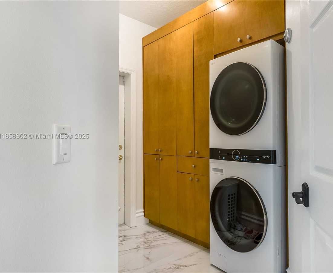 Small Image of 11253 NORTH WEST 49TH ST, Coral Springs Number 33