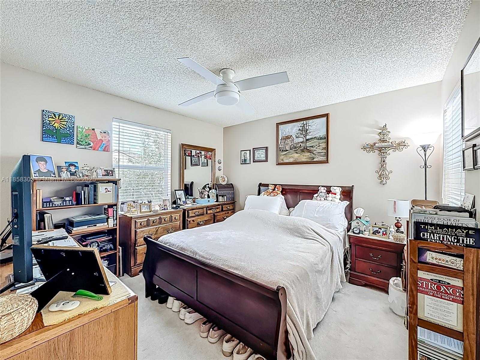 Small Image of 15329 SOUTH WEST 51ST ST, Davie Number 17