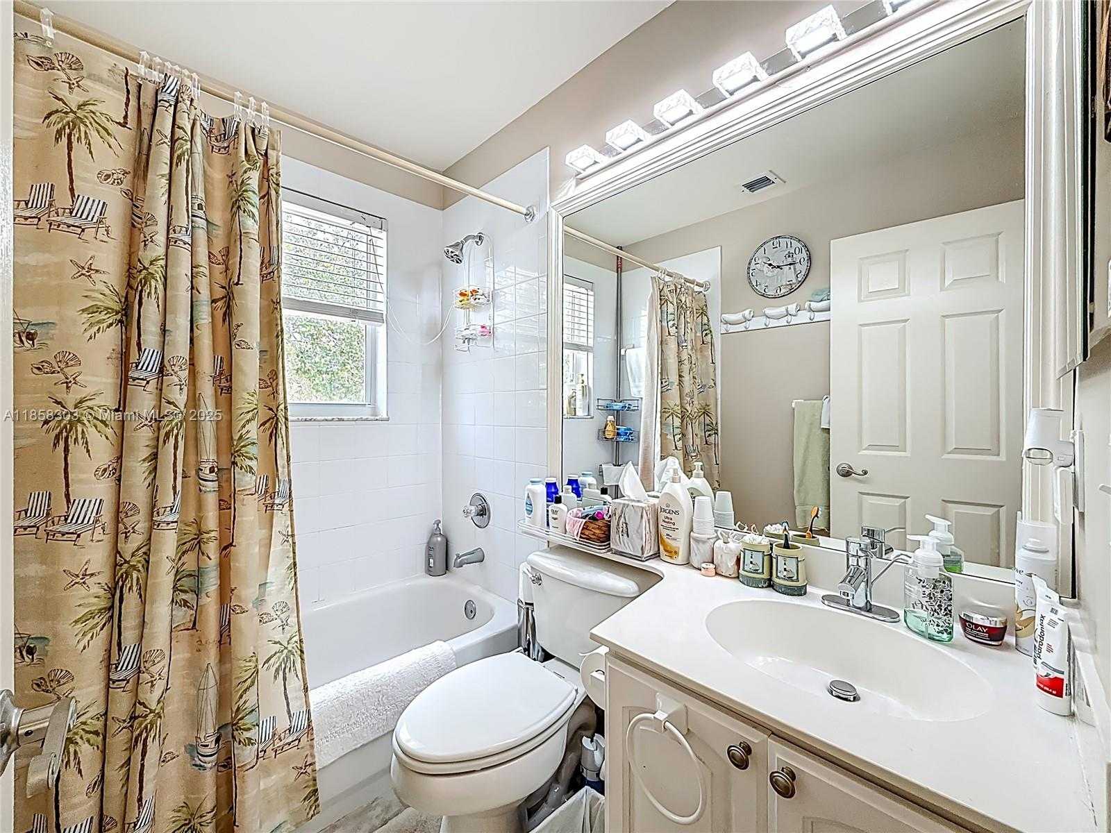 Small Image of 15329 SOUTH WEST 51ST ST, Davie Number 19