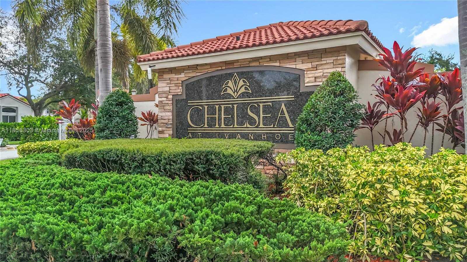 Small Image of 15329 SOUTH WEST 51ST ST, Davie Number 33