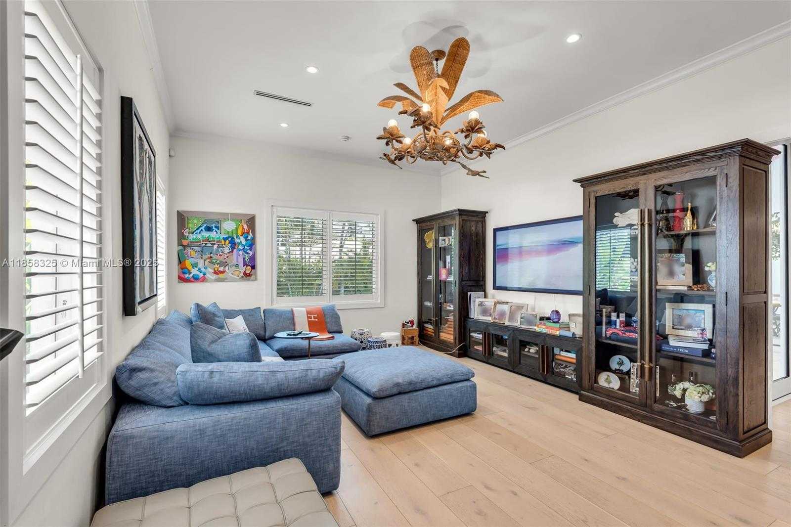 Small Image of 285 WEST ENID DR, Key Biscayne Number 14