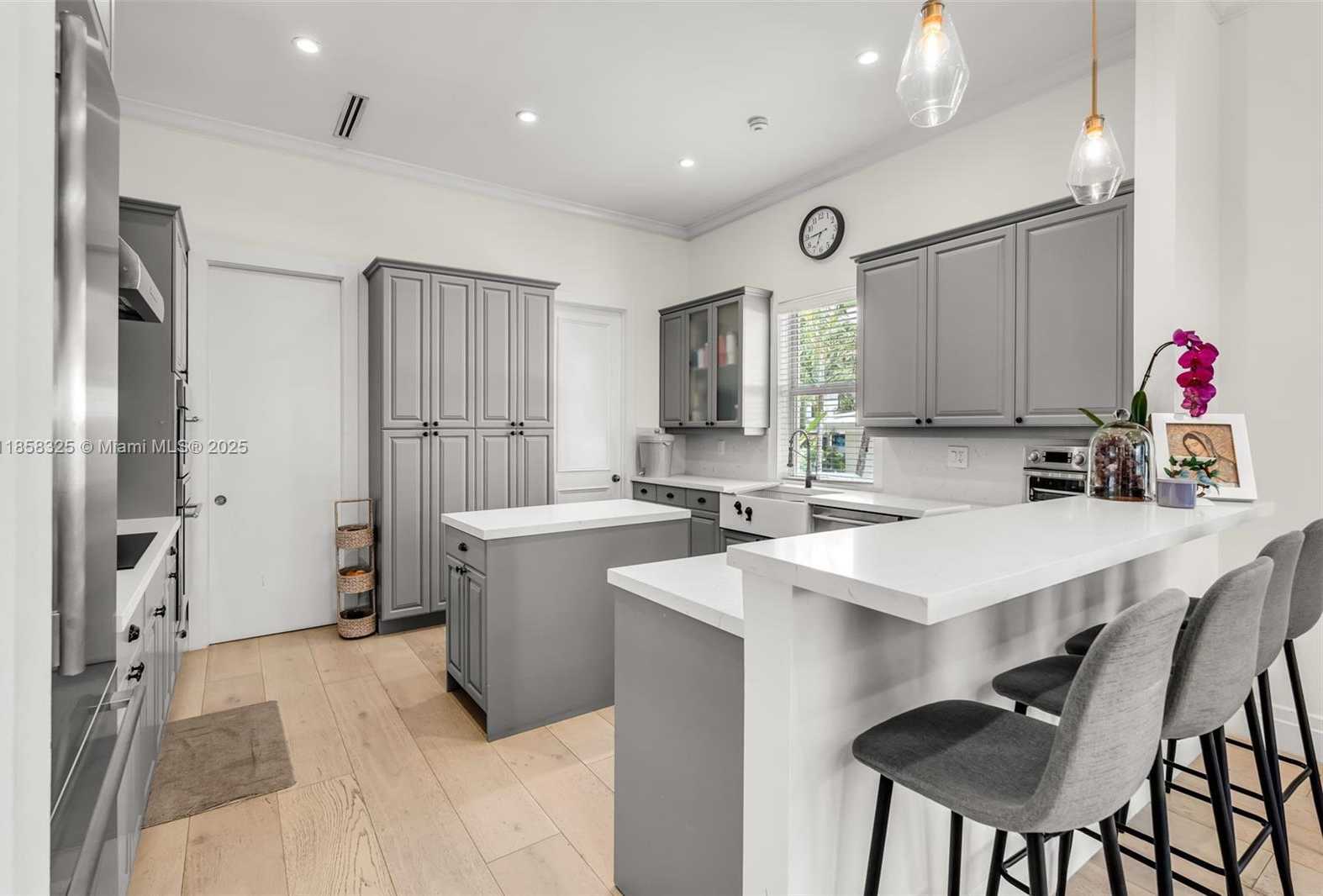 Small Image of 285 WEST ENID DR, Key Biscayne Number 16