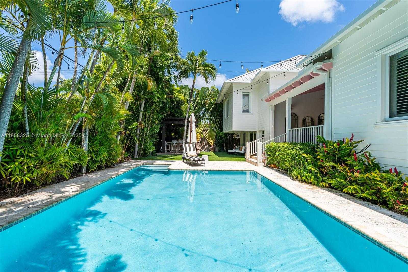 Small Image of 285 WEST ENID DR, Key Biscayne Number 50