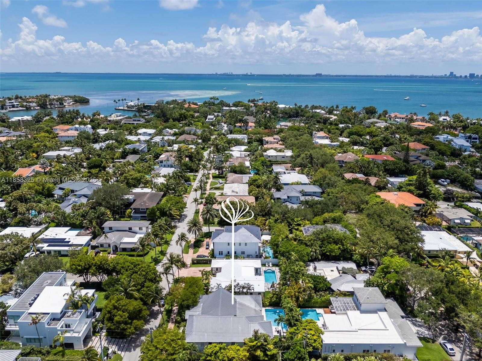 Small Image of 285 WEST ENID DR, Key Biscayne Number 55