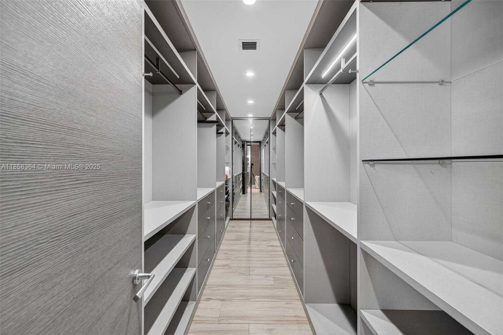 Small Image of Fort Lauderdale Number 28