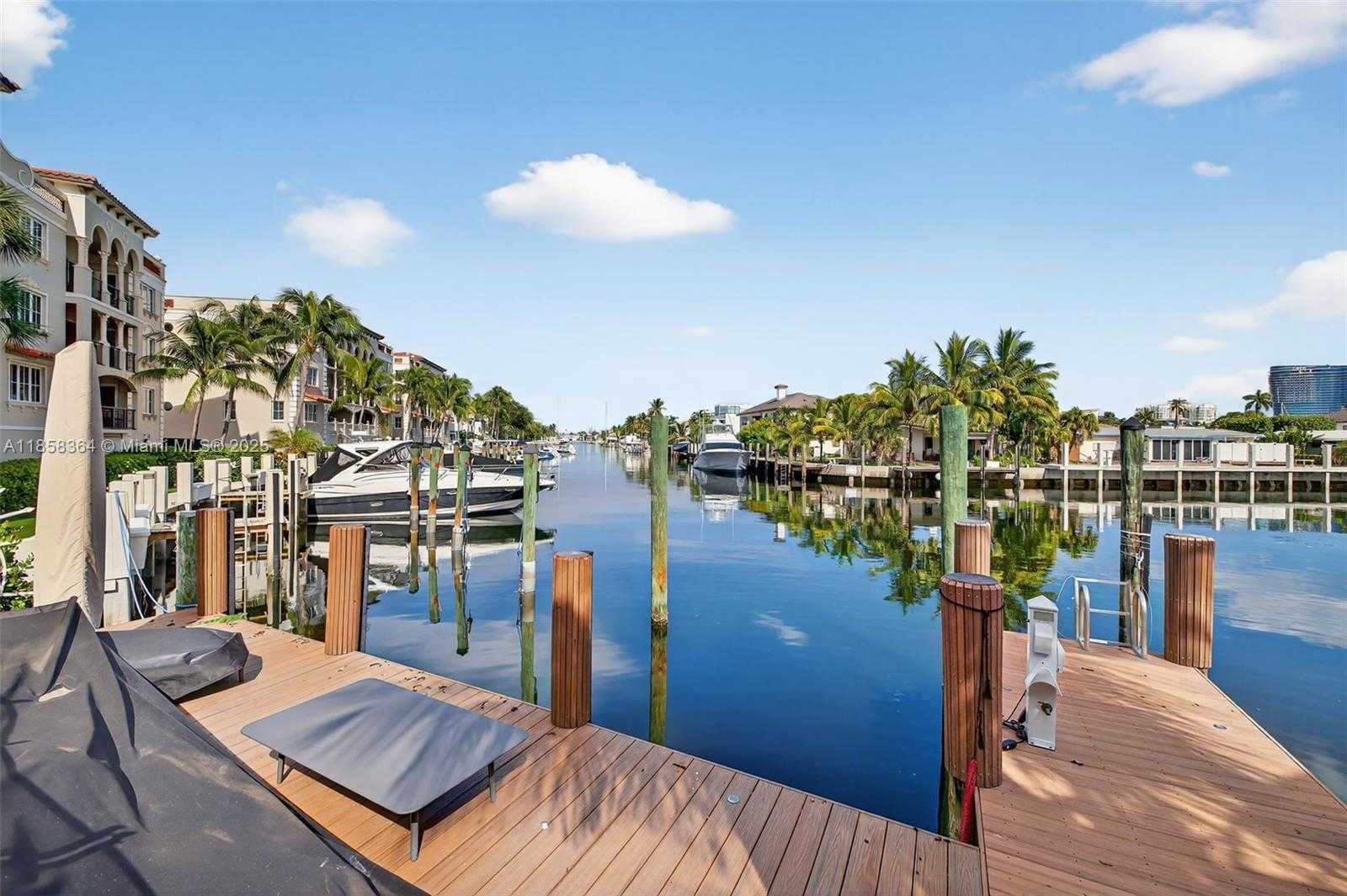 Small Image of Fort Lauderdale Number 45